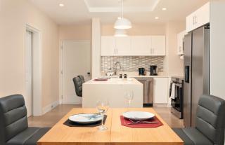 Modern 2BR Beachside Haven Ground Floor and Pool - 3