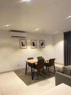 Luxury 2bedroom Penthouse at the Lennox - 7