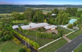 Coastview Manor - Family Hinterland Retreat - 0