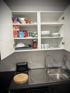 Modern Studio with Free Parking Near City Airport and ExCeL - 5