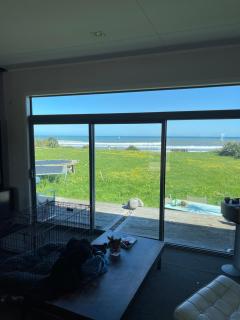 Ocean Shores 3 Bedroom Home New Plymouth - 4