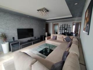 Prestigia Luxurious 3BR 5 min walk from stadium - 0