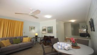 Unit 3 Beachcomber, Arcadia - 9