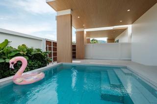 Minimalistic Pool Villa - 3