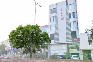 FabHotel Aishwarya - 9