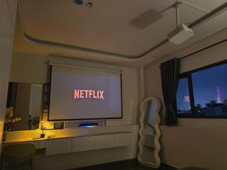 1BR Apartment - Landmark View, Netflix & Kitchen - 8