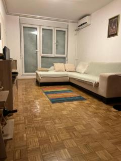 Apt 1944 Free Parking - 7