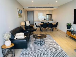 Unit in Belconnen sleep up to 4 - 2Brm, 2 Bath - 0