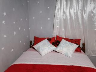 Hermoso departamento de tres dormitorios - 3