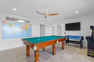 Beachfront Luxury - Games Room & Beach Essentials! - 2