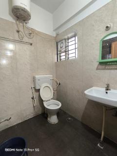 Park side 1 BHK , Wifi, Lift, backup, Non AC - 5