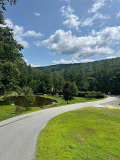 Rustic Cabin in between MountSnow & Stratton - 4