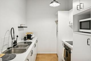 NY Style Loft, Walk to RAC Arena, CBD Offices, Universities - 5