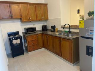 Modern 3-bedroom apartment in a gated residential community - 7