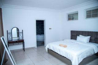 Nkrabea Royal Apartment - Trofwi - 1