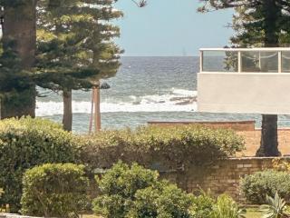 150m to Dee Why Beach - 5