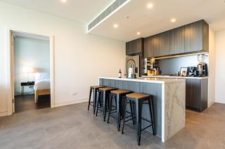 SkyHaus - City & Fireworks View 2 Bed Apartment - 7