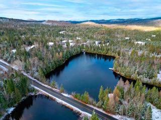 Luxurious & Tranquil Nature Getaway with SPA & Scenic Views - 9