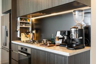 SkyHaus - City & Fireworks View 2 Bed Apartment - 5