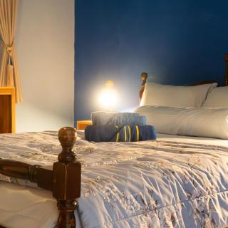 Hof Warna Guesthouse - 1