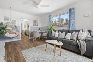 Blue Raptor Family-Friendly 3BR Private Yard - 5