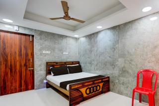 Super Collection O Karumariamman Temple Thiruverkadu Formerly Sridevi Residency - 1