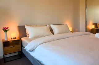 TheCozyRooftop Modern Comfort in Brunswick Center - 8