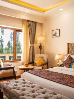 Hotel Gyalpo Residency - A Mountain View Luxury Hotel in Leh - 1