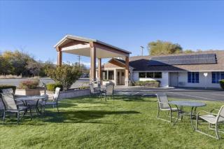Best Western Frontier Motel - 6