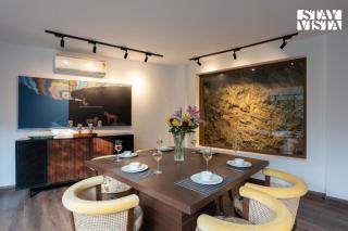 StayVista at Eira Villa with Bonfire, Heated Pool - Kasauli - 6