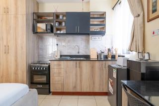 Sleek Urban Studio in South B Near Airport NearCBD - 3