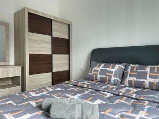 Bt KawanX2 2BRSuite IKEA-UOW KDU-ColumbiaAsia - 8