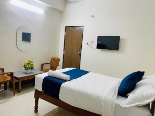 HOTEL O UNIQUE - Mulug - 9