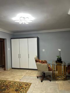 MorningMist Boutique 27 Dawie de Villiers - 3