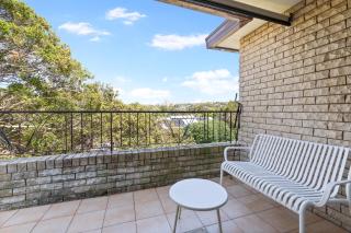 Bright 3-Bed Apartment Near Coogee Beach - 7