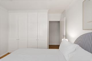 Bright 3-Bed Apartment Near Coogee Beach - 4