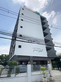 OYO 75446 Travis Inthamara 49 - 0