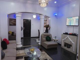 Reme's APARTMENT - 0