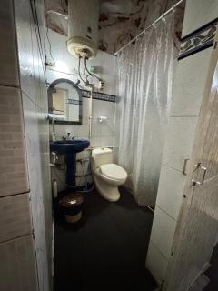 South Delhi,AC,WiFi,4K Smart TV - 1