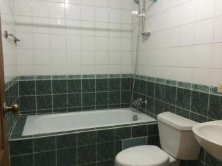 Studio Condominium near the US Embassy in Manila - 4