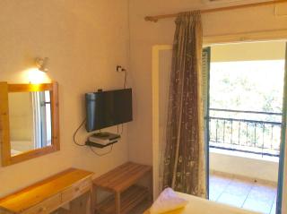 Almyra Living - 2