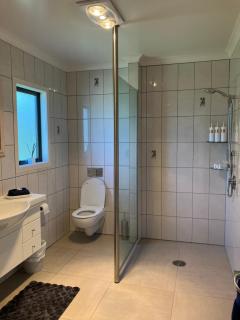 Willows on Wylie - 8