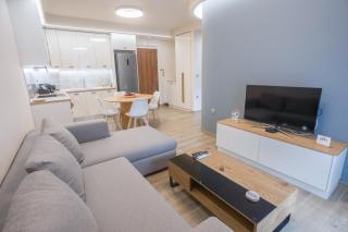 Larissa Luxury Suite - 3