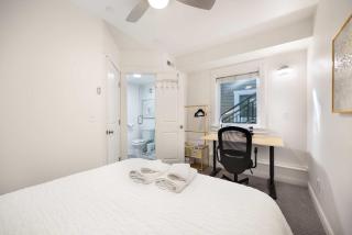 Rare 3BR Modern Urban Escape Private Garage - 1