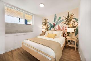 2022 Modern 3BR Tesla Charger City Views - 4