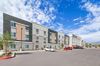 Everhome Suites Ontario - 9