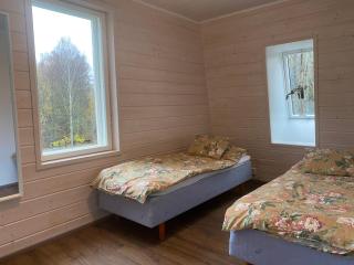 Idyllic Charm- with a moat! - 1