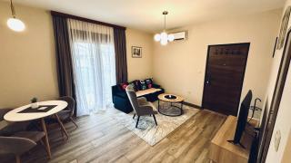 Central Station Apartments - 3