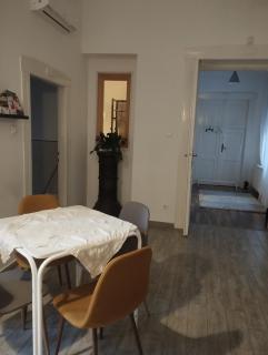 Napraforgó apartman - 5