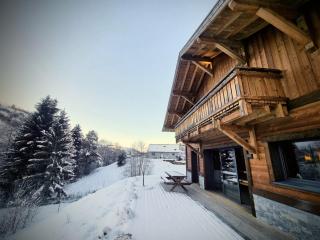 Chalet moderne et cosy en bois, sauna, terrasse et vue montagne - 7